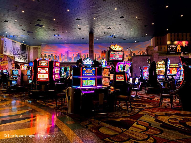Slot Makinelerinde Strateji: Kazanma Şansını Artırma